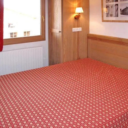 Sleeps 14 Pool Wifi