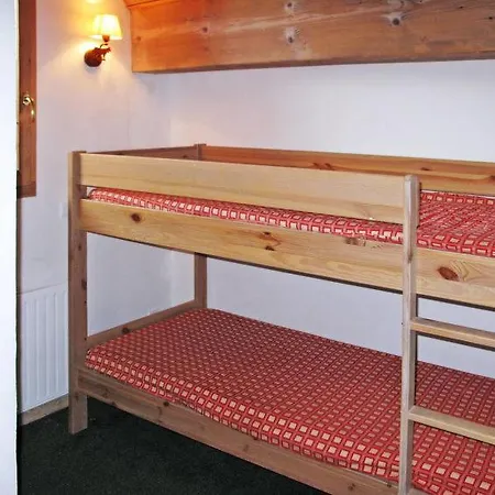 Sleeps 14 Pool Wifi Aime